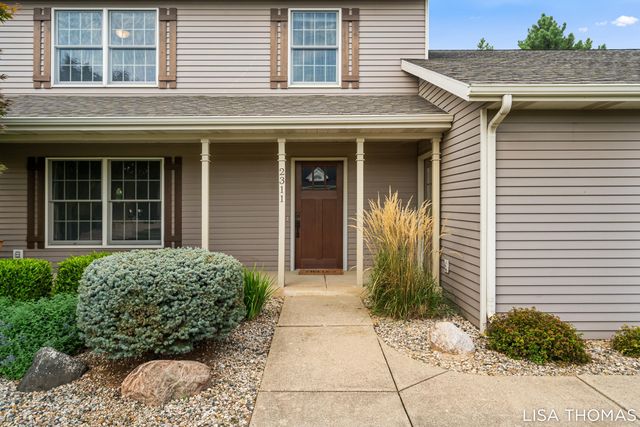 2311 Old Dominion Court SE, Kentwood, MI 49508