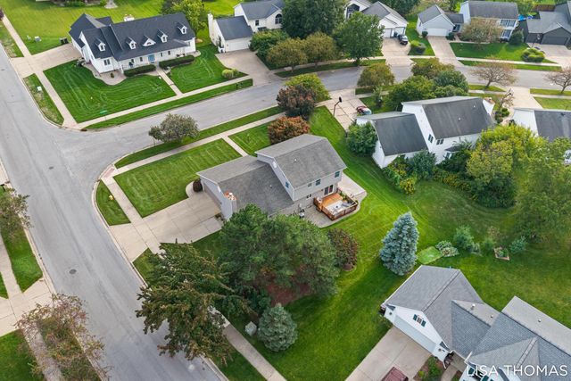 2311 Old Dominion Court SE, Kentwood, MI 49508