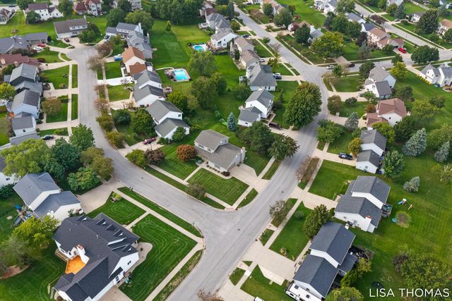 2311 Old Dominion Court SE, Kentwood, MI 49508