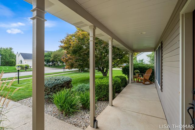 2311 Old Dominion Court SE, Kentwood, MI 49508
