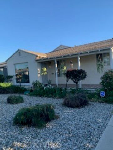 14412 Collins, Sherman Oaks, CA 91401