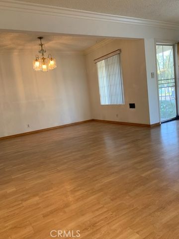 14412 Collins, Sherman Oaks, CA 91401