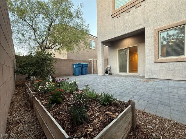 6867 Dragonfly Rock Street, Las Vegas, NV 89148