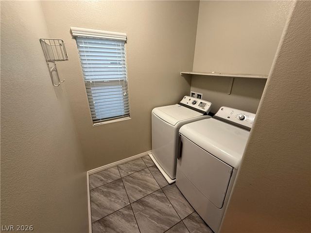 6867 Dragonfly Rock Street, Las Vegas, NV 89148