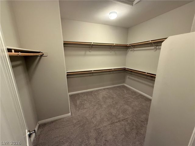 6867 Dragonfly Rock Street, Las Vegas, NV 89148