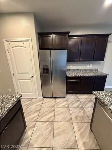 6867 Dragonfly Rock Street, Las Vegas, NV 89148