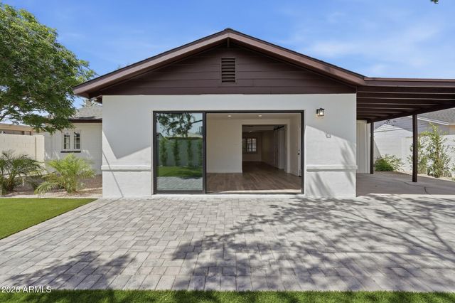 7641 E AVALON Drive, Scottsdale, AZ 85251