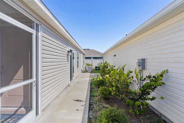 835 CONROE STREET, The Villages, FL 34762