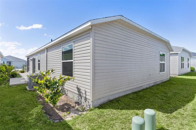 835 CONROE STREET, The Villages, FL 34762