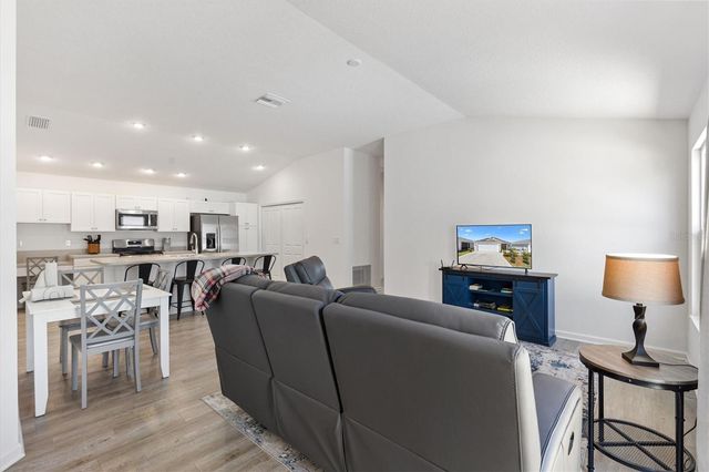 835 CONROE STREET, The Villages, FL 34762