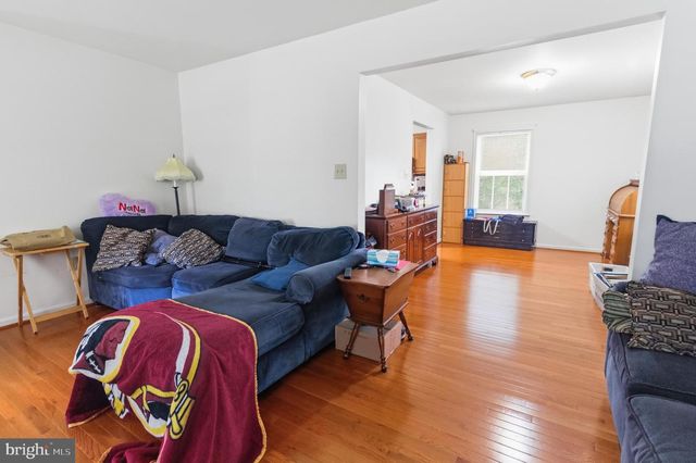 5817 MAGNOLIA CIR, Saint Leonard, MD 20685