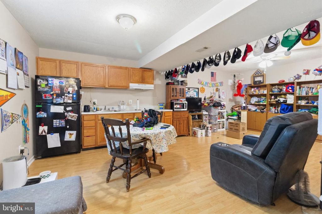 Image 42 of property listing at 5817 MAGNOLIA CIR, Saint Leonard, MD 20685