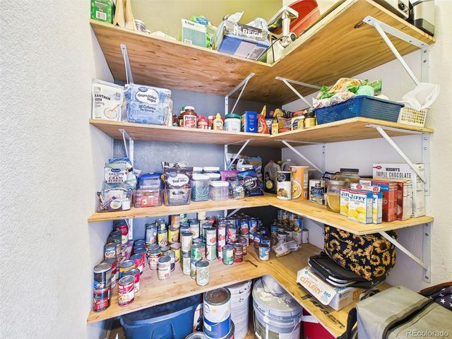 699 Cedar Hills Road, Penrose, CO 81240