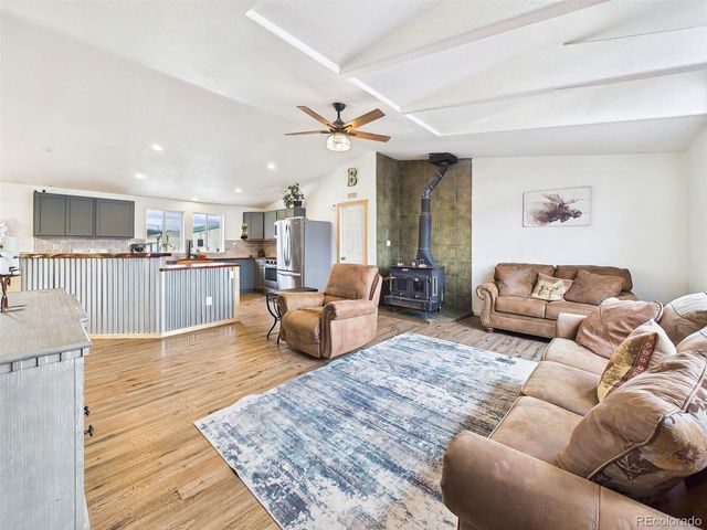 699 Cedar Hills Road, Penrose, CO 81240