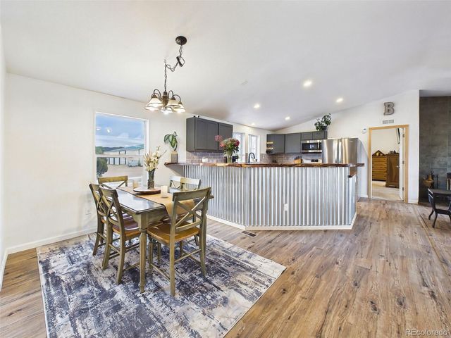 699 Cedar Hills Road, Penrose, CO 81240