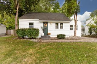 303 Richardson Drive, Clay, NY 13212