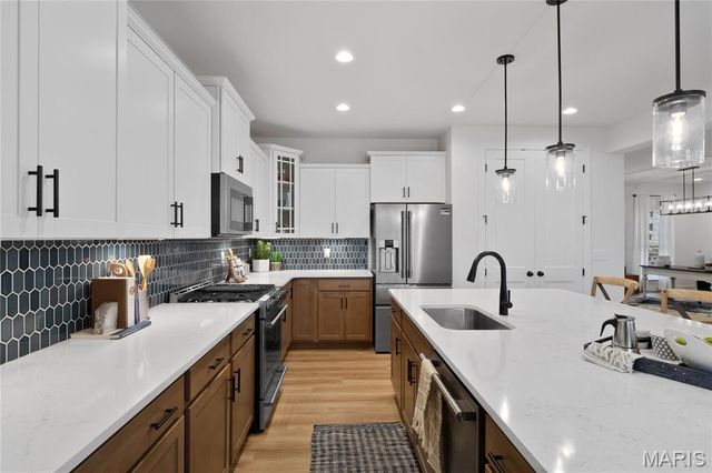 301 Healthy Way, St Charles, MO 63304