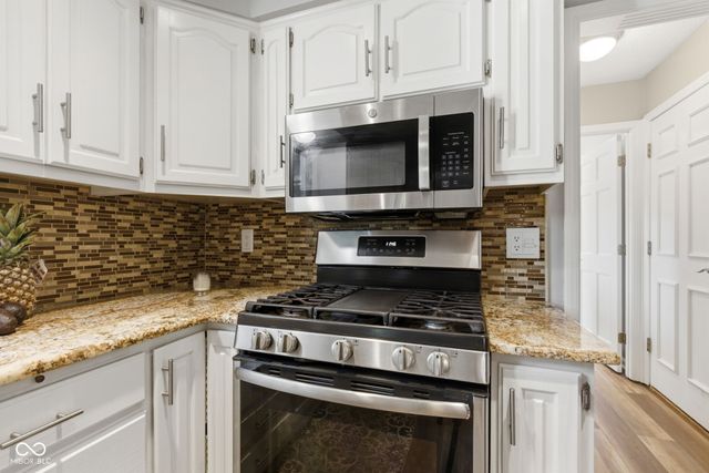 7172 W Anton Way, New Palestine, IN 46163