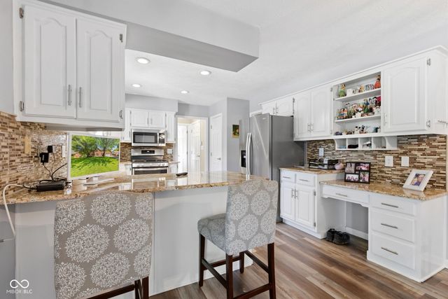 7172 W Anton Way, New Palestine, IN 46163