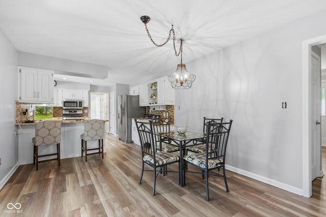 7172 W Anton Way, New Palestine, IN 46163