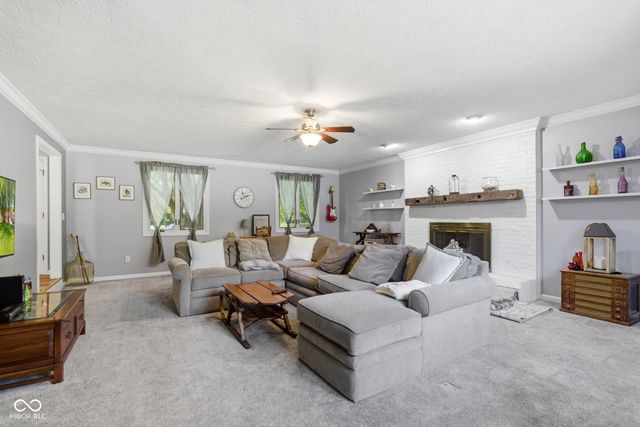 7172 W Anton Way, New Palestine, IN 46163