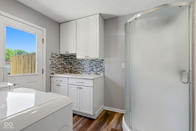 7172 W Anton Way, New Palestine, IN 46163