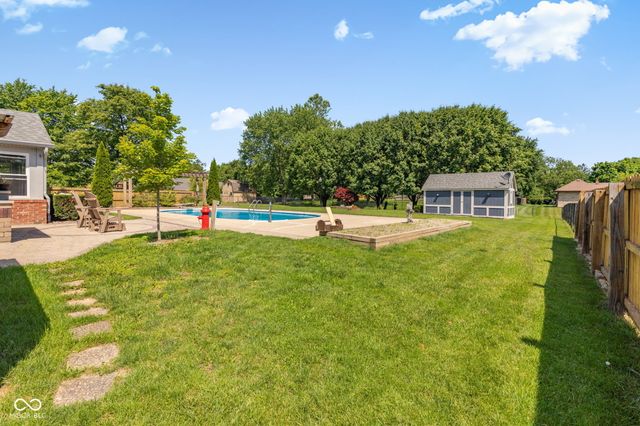 7172 W Anton Way, New Palestine, IN 46163