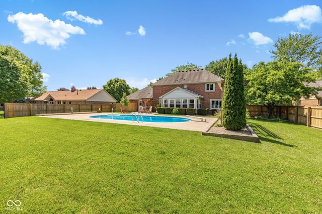 7172 W Anton Way, New Palestine, IN 46163