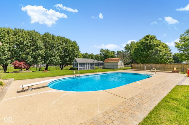 7172 W Anton Way, New Palestine, IN 46163