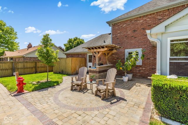7172 W Anton Way, New Palestine, IN 46163