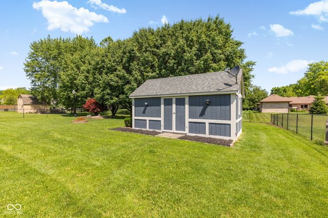 7172 W Anton Way, New Palestine, IN 46163
