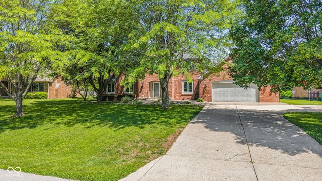 7172 W Anton Way, New Palestine, IN 46163