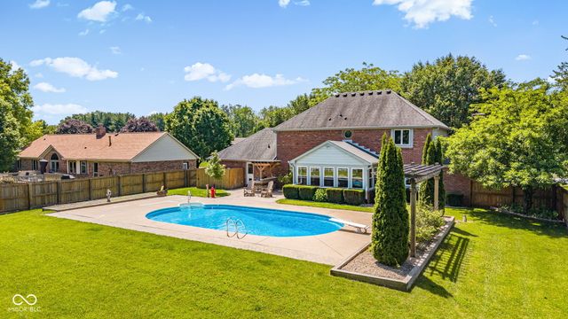 7172 W Anton Way, New Palestine, IN 46163