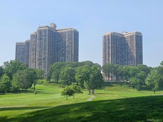 26910 Grand Central Parkway 28G, Floral Park, NY 11005