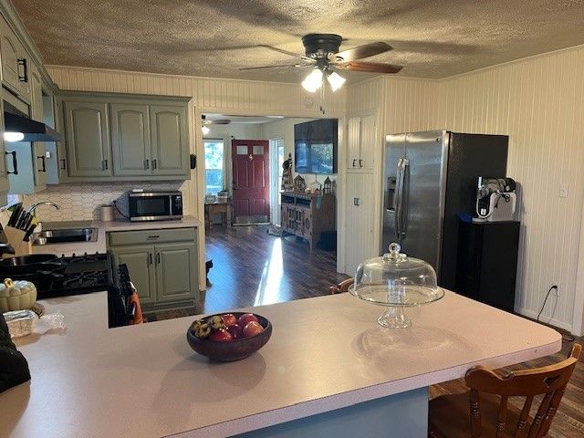 214 Hemphill Street, Hico, TX 76457