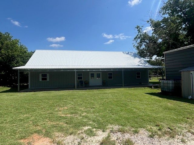 214 Hemphill Street, Hico, TX 76457