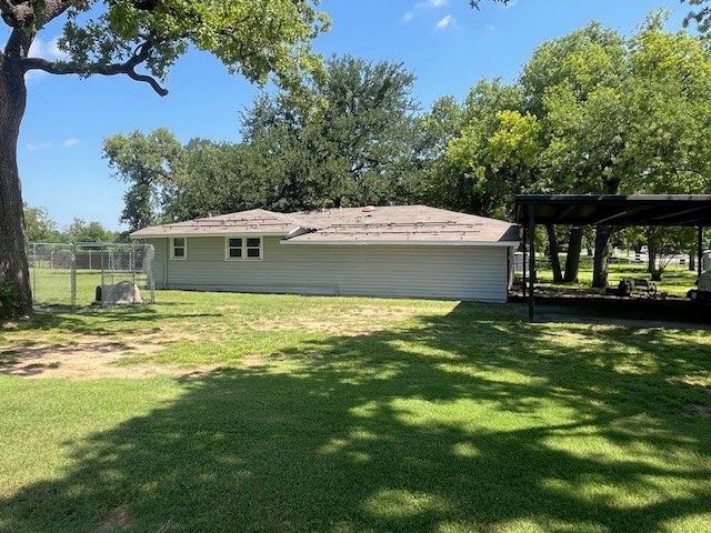 214 Hemphill Street, Hico, TX 76457