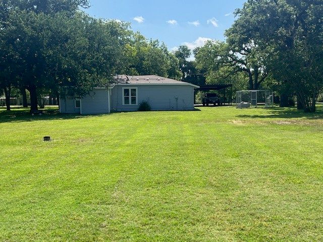 214 Hemphill Street, Hico, TX 76457