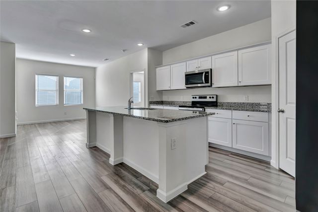 1669 Hossler Trail, Fort Worth, TX 76052