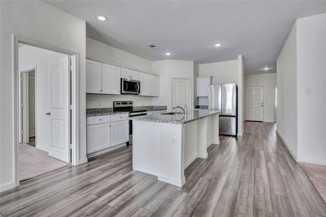 1669 Hossler Trail, Fort Worth, TX 76052