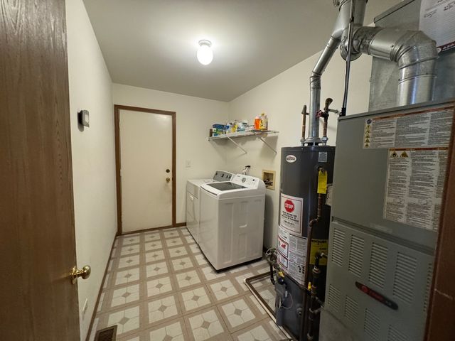 429 Prairieview Drive, Oswego, IL 60543