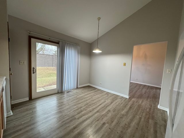 429 Prairieview Drive, Oswego, IL 60543