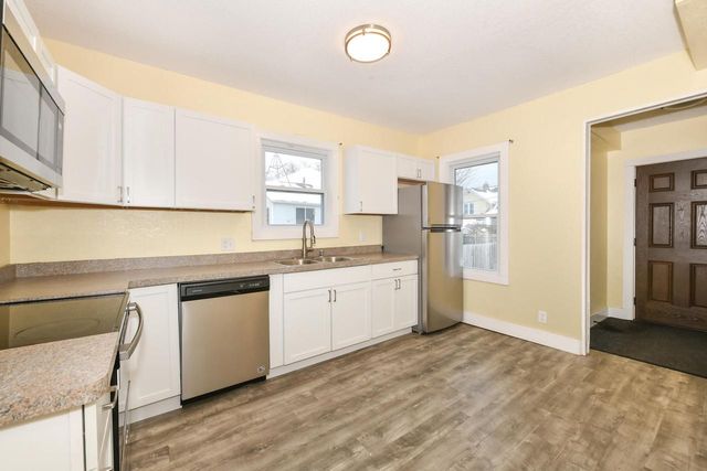 7413 15th AVENUE, Kenosha, WI 53143