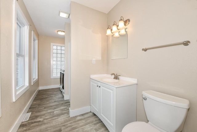 7413 15th AVENUE, Kenosha, WI 53143