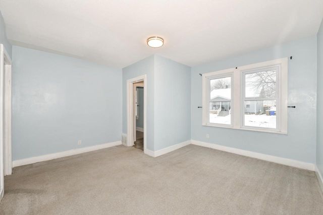 7413 15th AVENUE, Kenosha, WI 53143