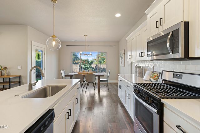 21370 NE Nolan Court, Bend, OR 97701