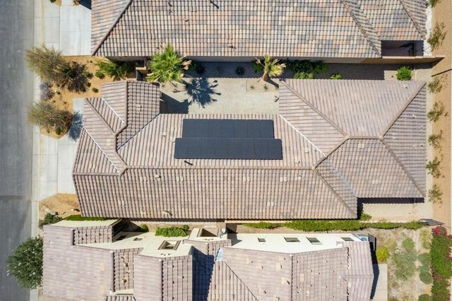 80422 Platinum Way, La Quinta, CA 92253