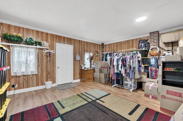 8 Sharpes Hollow Rd, Fayetteville, TN 37334