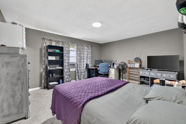 8 Sharpes Hollow Rd, Fayetteville, TN 37334