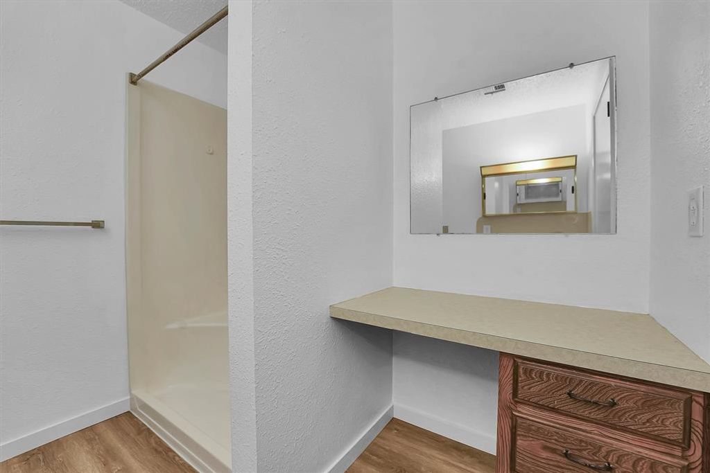 Image 22 of property listing at 412 E Washington Avenue, Sayre, OK 73662